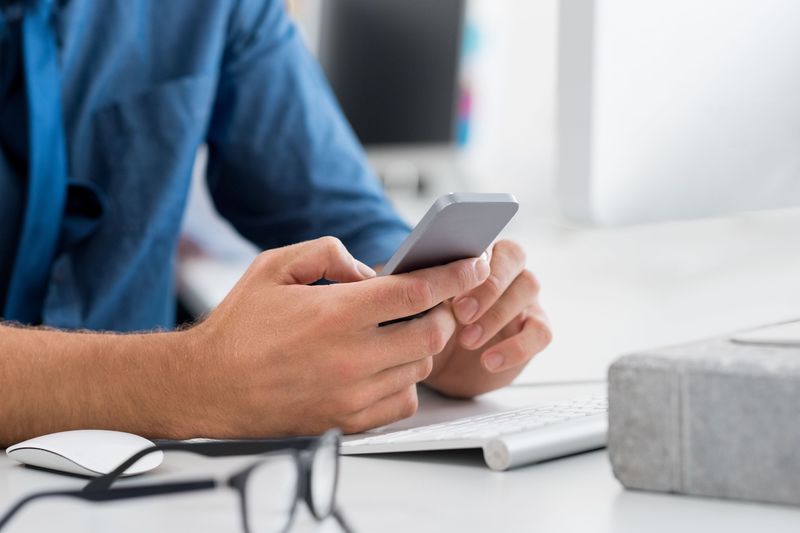 How Text Message Marketing Benefits Your Business